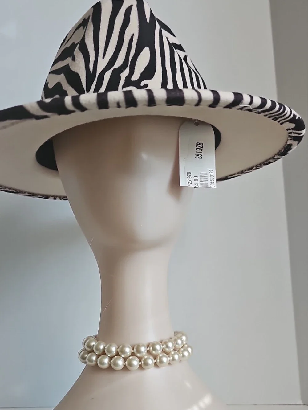Beloved Millinery Gorgeous Zebra Print Wide Brim Panama Fedora Hat Black & Cream